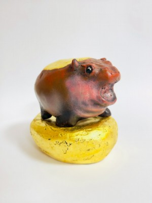 Hsia Ai-Hua Art Figurine | A Bouquet from Antiquity – Pink Bullet (Hippopotamus)